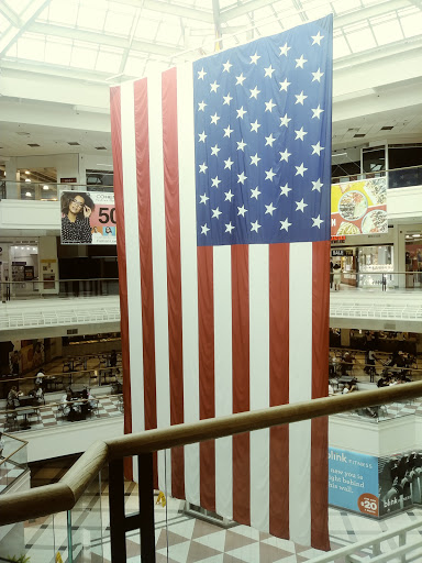 Shopping Mall «The Galleria Mall at White Plains», reviews and photos, 100 Main St, White Plains, NY 10601, USA