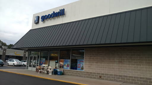 Store «Goodwill», reviews and photos