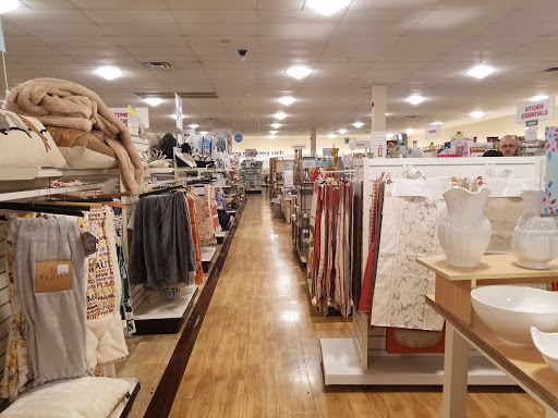 Department Store «HomeGoods», reviews and photos, Ashbrook Commons Shopping Center, Ashburn, VA 20147, USA