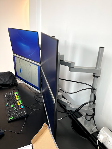 Cell Phone Store «Eazy Computers & iPhone Repair», reviews and photos, 930 Arch St, Philadelphia, PA 19107, USA