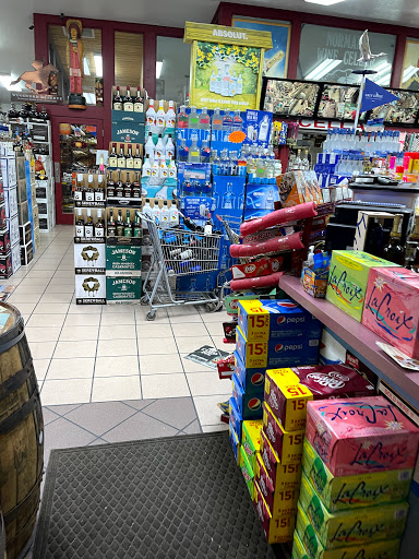 Liquor Store «Norman’s Liquors and Fine Wines», reviews and photos, 5235 Gulf Blvd, St Pete Beach, FL 33706, USA