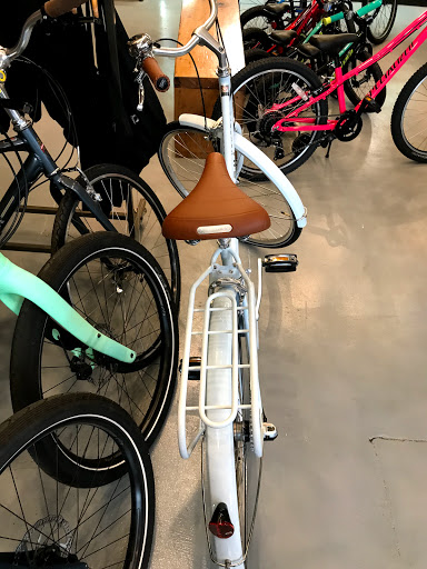 Bicycle Store «Parkside Bikes», reviews and photos, 1377 Bardstown Rd, Louisville, KY 40204, USA