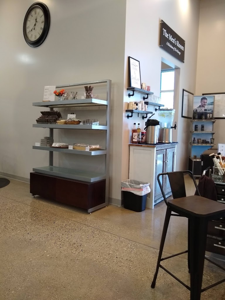 The Rouge Salon 49401