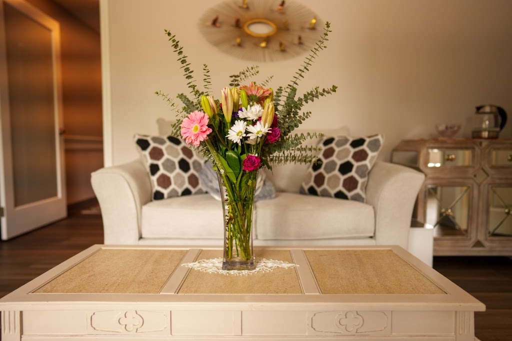 Shelly Skincare and Spa 48304