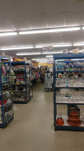 Thrift Store «Thrift Store of Virginia», reviews and photos, 3115 Sherwood Hall Ln, Alexandria, VA 22306, USA