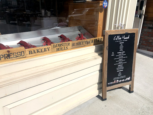 Cafe «Coffee Hound Coffee Bar», reviews and photos, 27 Main St B, Bar Harbor, ME 04609, USA