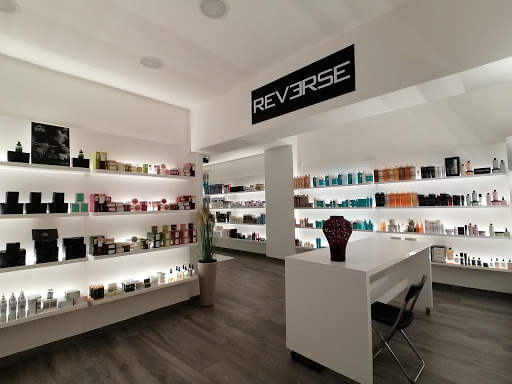 Reverse | Parrucchieri, Epilazione Definitiva & Beauty Shop