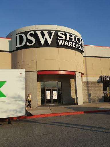 DSW Designer Shoe Warehouse, 9051 Snowden Square Dr, Columbia, MD 21045, USA, 