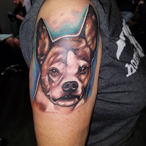 Tattoo Shop «Red Octopus Tattooing», reviews and photos, 1654 Solomons Island Rd S, Prince Frederick, MD 20678, USA