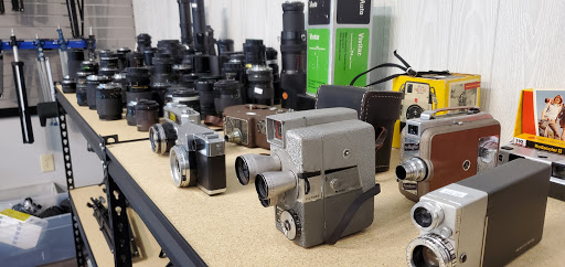 Camera Store «Roberts Camera», reviews and photos, 220 E St Clair St, Indianapolis, IN 46204, USA