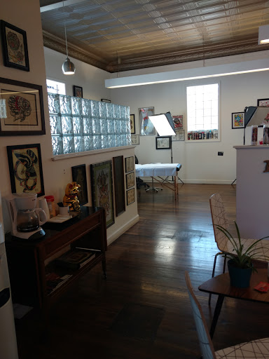 Tattoo Shop «Grinn & Barrett Tattoo and Piercing», reviews and photos, 3021 Leavenworth St, Omaha, NE 68105, USA