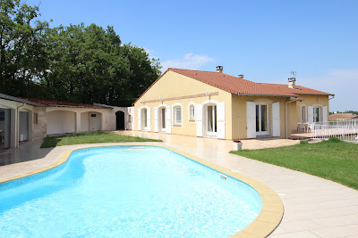 Pierres et Bastides à Valence