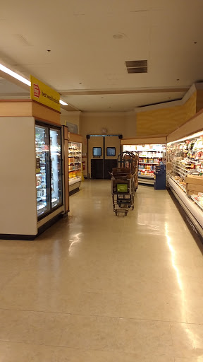 Grocery Store «Giant Food Stores», reviews and photos, 550 Lancaster Ave, St Davids, PA 19087, USA