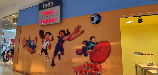 Shoe Store «Foot Locker», reviews and photos, 310 Daniel Webster Hwy, Nashua, NH 03060, USA
