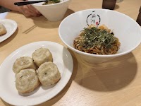 焼き小籠包専門店 一両生煎