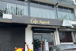 Cafe apero image