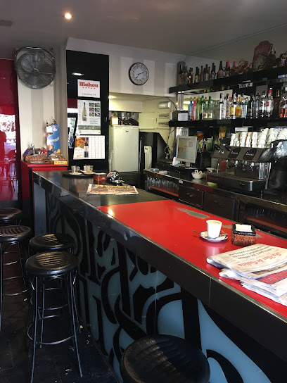Café Bar Pagas Tú - Pl. das Toldas, 16, 32700 Maceda, Province of Ourense, Spain