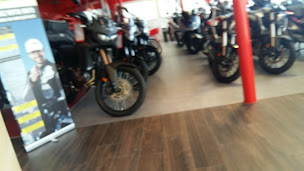 Photo n°10 de A.M.S. ARC MOTO SERVICE à Orange ()