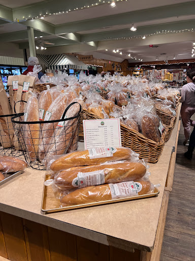 Grocery Store «Delicious Orchards», reviews and photos, 320 NJ-34, Colts Neck, NJ 07722, USA