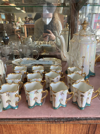 Thrift Store «Alpine Attic Thrift Shop», reviews and photos, 2115 Pacific Coast Hwy, Lomita, CA 90717, USA