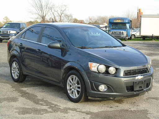 Used Car Dealer «J & F Auto Sales», reviews and photos, 9804 Veterans Memorial Dr, Houston, TX 77038, USA