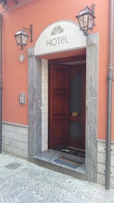 Hotel Piccolo Via Ciaula, 10, 90018 Termini Imerese PA, Italia