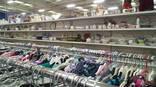 Non-Profit Organization «Southern Oregon Goodwill Retail Store», reviews and photos