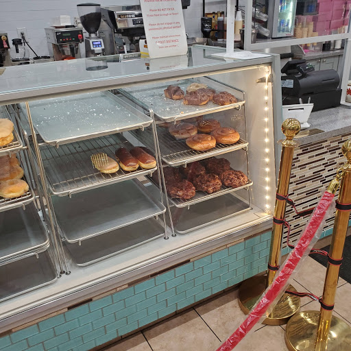 Donut Shop «Rose Donuts», reviews and photos, 5201 Linda Vista Rd, San Diego, CA 92110, USA