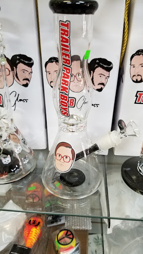 Tobacco Shop «Canoga Smoke Shop», reviews and photos, 21211 1/2 Sherman Way, Canoga Park, CA 91303, USA