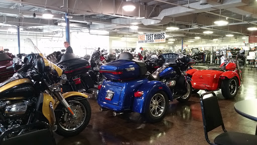 Harley-Davidson Dealer «Wild Fire Harley-Davidson», reviews and photos, 120 W North Ave, Villa Park, IL 60181, USA