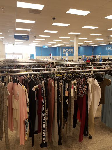 Clothing Store «Ross Dress for Less», reviews and photos, 8540 Fourwinds Dr, Windcrest, TX 78239, USA