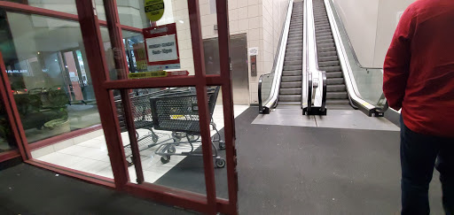 Clothing Store «Burlington Coat Factory», reviews and photos, 323 Old York Rd, Jenkintown, PA 19046, USA