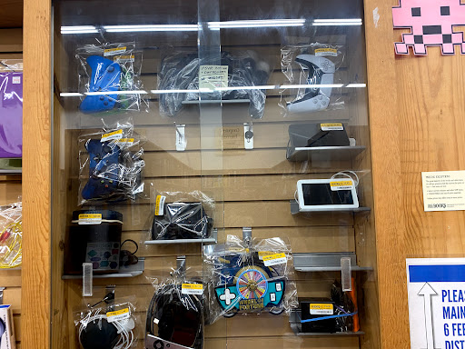 Book Store «Half Price Books», reviews and photos, 1075 E Golf Rd, Schaumburg, IL 60173, USA