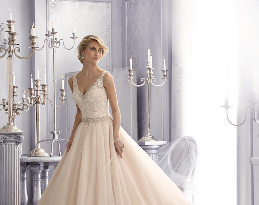 Bridal Shop «USA Bridal», reviews and photos, 1201 N Dixie Hwy #103, Elizabethtown, KY 42701, USA