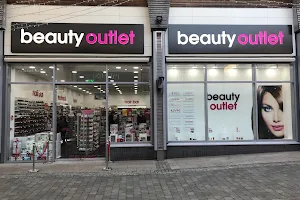 Beauty Outlet image