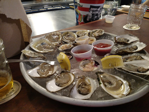 Oyster Bar Restaurant «Triton Craft Beer and Oyster Bar», reviews and photos, 308 Centre St, Beach Haven, NJ 08008, USA