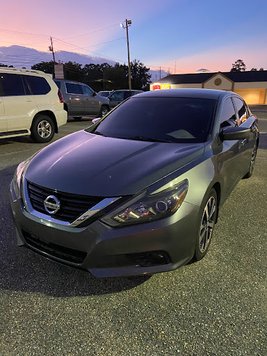 Used Car Dealer «The Lemon Lot», reviews and photos, 166 Westgate Pkwy, Dothan, AL 36303, USA