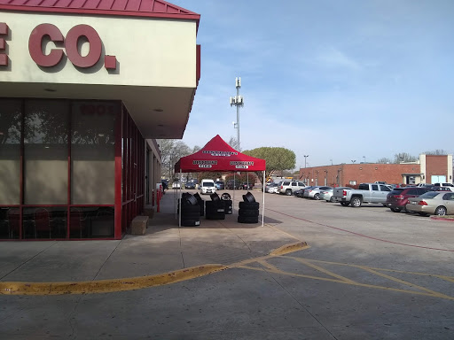 Discount Tire, 1901 Dallas Pkwy, Plano, TX 75093, USA, 