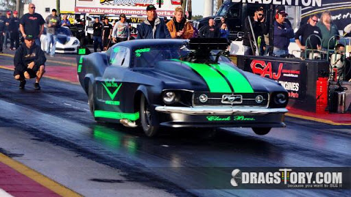 Auto Body Shop «Clark Brothers Paint & Body», reviews and photos, 2260 W Pioneer Pkwy, Arlington, TX 76013, USA