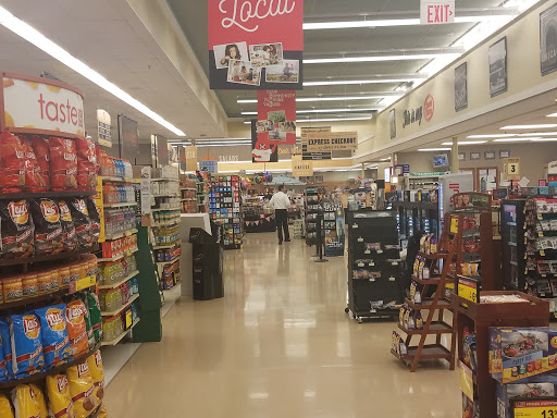 Grocery Store «Jewel-Osco», reviews and photos, 1157 N Eola Rd, Aurora, IL 60502, USA