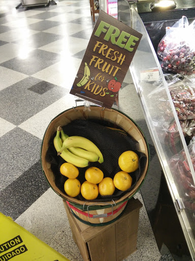 Grocery Store «Kroger», reviews and photos, 350 E Six Forks Rd, Raleigh, NC 27609, USA