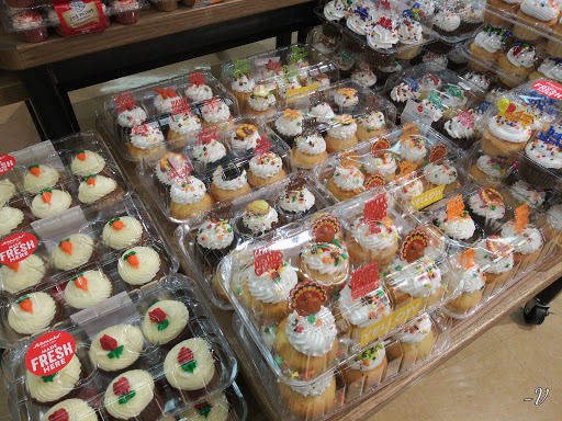 Grocery Store «Schnucks», reviews and photos, 2811 Homer Adams Pkwy, Alton, IL 62002, USA