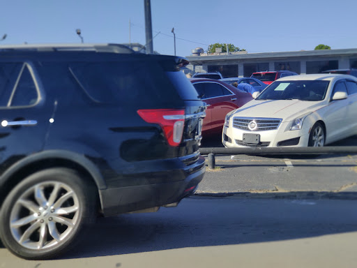 Used Car Dealer «DriveTime Used Cars», reviews and photos, 821 E Division St, Arlington, TX 76011, USA