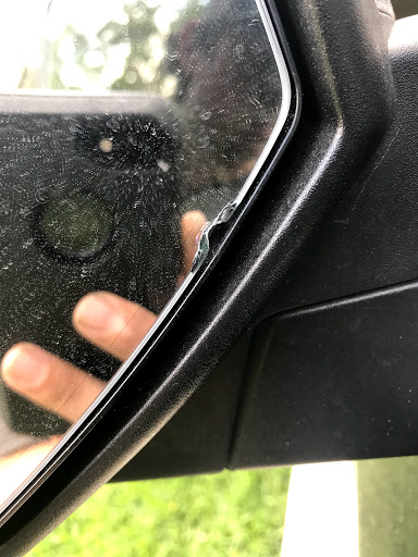 Auto Glass Shop «A&A Auto Glass Discounters & Body Shop», reviews and photos, 2011 Gessner Rd, Houston, TX 77080, USA