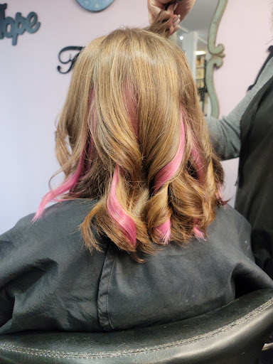 Hair Salon «Hello Gorgeous Hair Salon», reviews and photos, 48 SE Magnolia Exd, Ocala, FL 34471, USA
