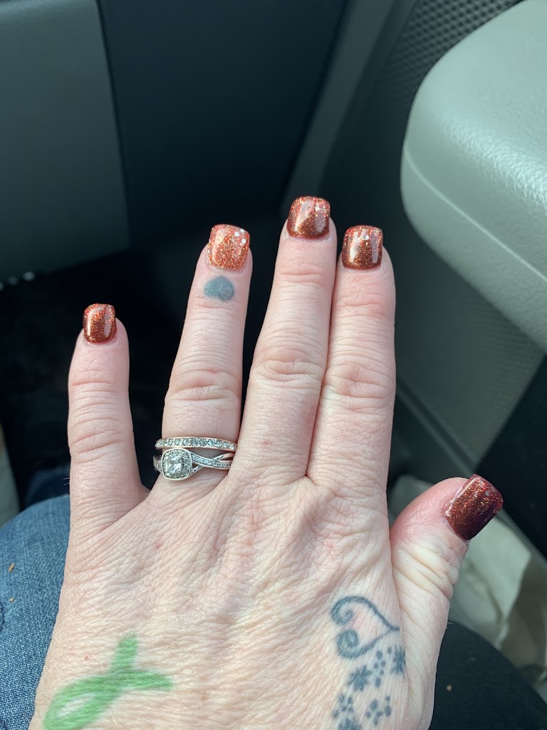 Virden Nail Spa 62690