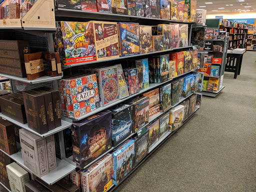 Book Store «Barnes & Noble», reviews and photos, 911 Haddonfield Rd, Cherry Hill, NJ 08002, USA