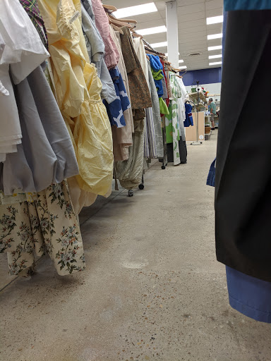 Thrift Store «Goodwill», reviews and photos