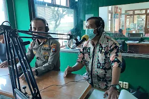 Radio Istana Siar image