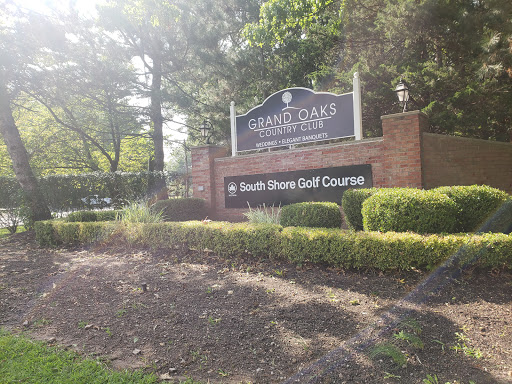 Golf Course «South Shore Golf Course», reviews and photos, 200 Huguenot Ave, Staten Island, NY 10312, USA